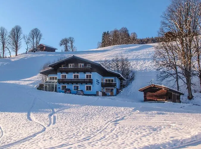 Saalbach Apartments Landhaus Bernkogel - Ski in Ski out